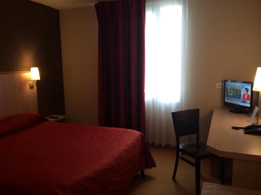 ibis Styles Lyon Meyzieu Stadium Dış mekan fotoğraf